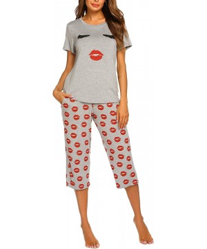 Sets Women's LET ME SLEEP Pajama Set Capri Pants Sleepwear Set - Gray - CC197MM7XSW