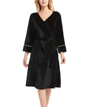 Robes Women Velvet Robes- Soft Fuzzy Kimono Bathrobe for Women Bridal Wedding Sleepwear with Pockets - Black - CZ192ZMDLDR