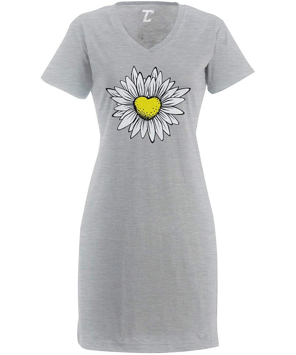 Nightgowns & Sleepshirts Daisy Heart - Sunflower Floral Love Women's Nightshirt - Light Gray - CU18R5YZMQK